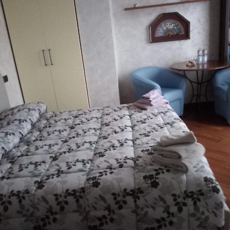 B&B Borgo Dei Fiori Rozzano Eksteriør bilde