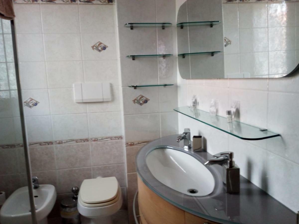 B&B Borgo Dei Fiori Rozzano Eksteriør bilde